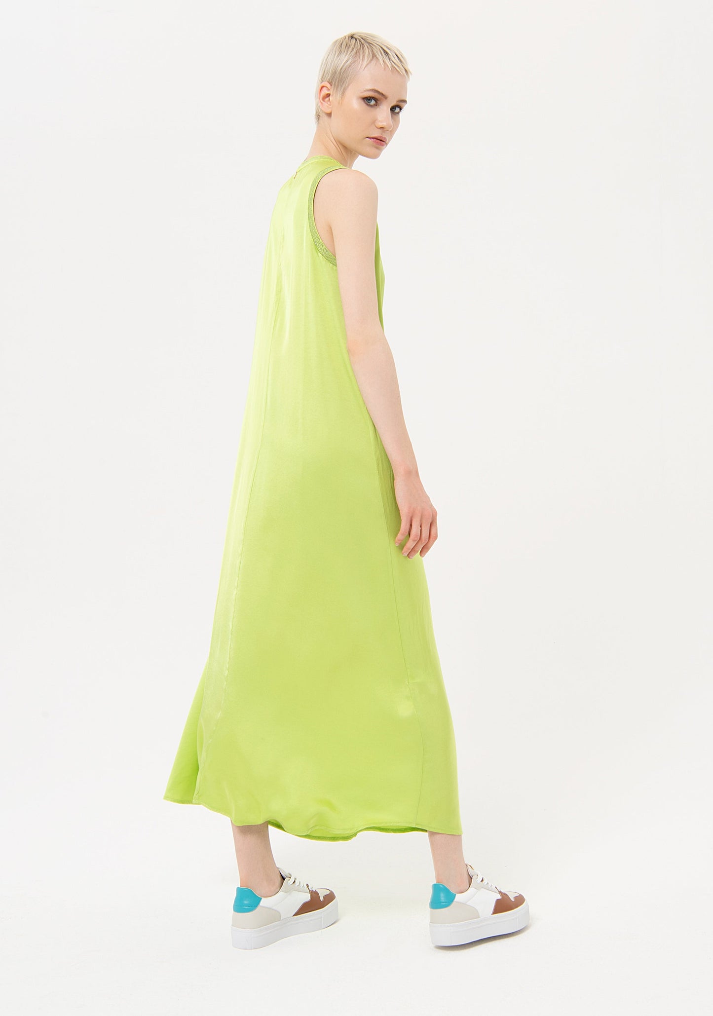 Robe longue satin Avocado