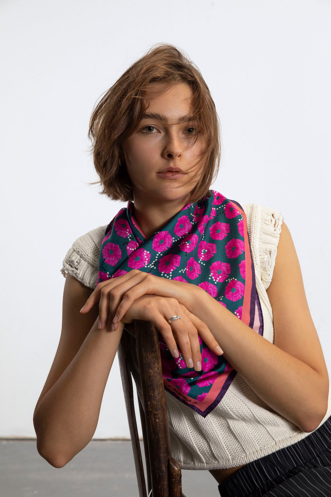 Foulard en soie Bossy Pink Silk Kaaskas